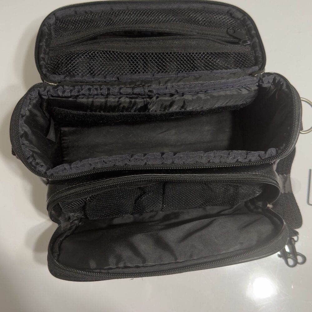Icon Camera Case Top loading Multiple Compartments - Picture 3 of 7